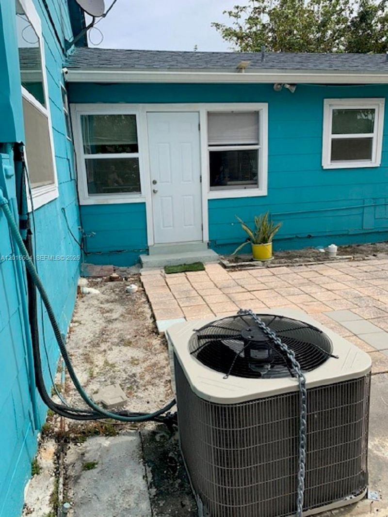 1218 N 24th Ave, Hollywood, FL 33020 Photo