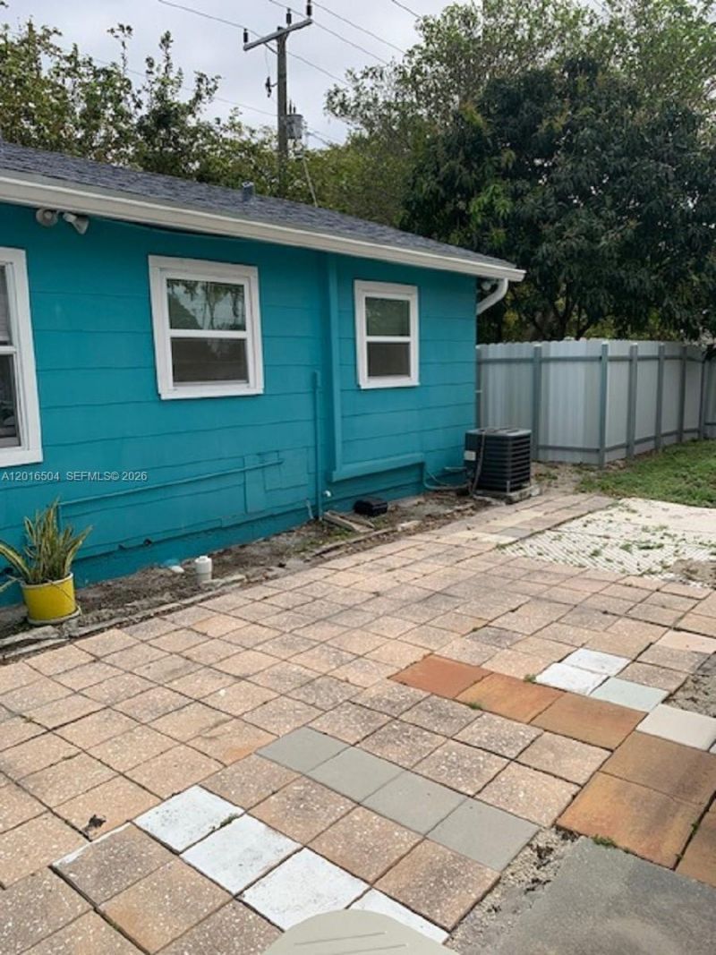 1218 N 24th Ave, Hollywood, FL 33020 Photo