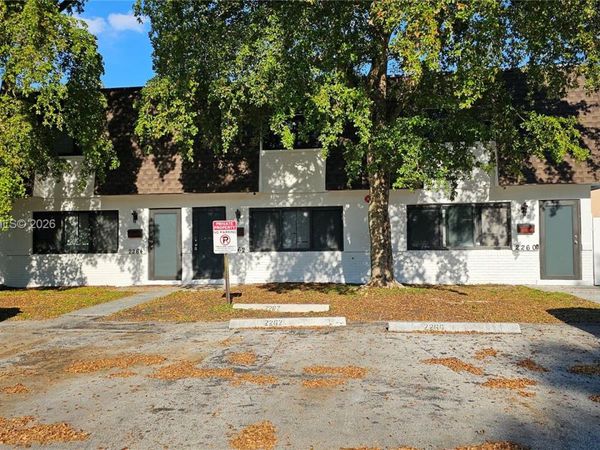 2260 NW 59th Way , Unit 2, Lauderhill, FL 33313