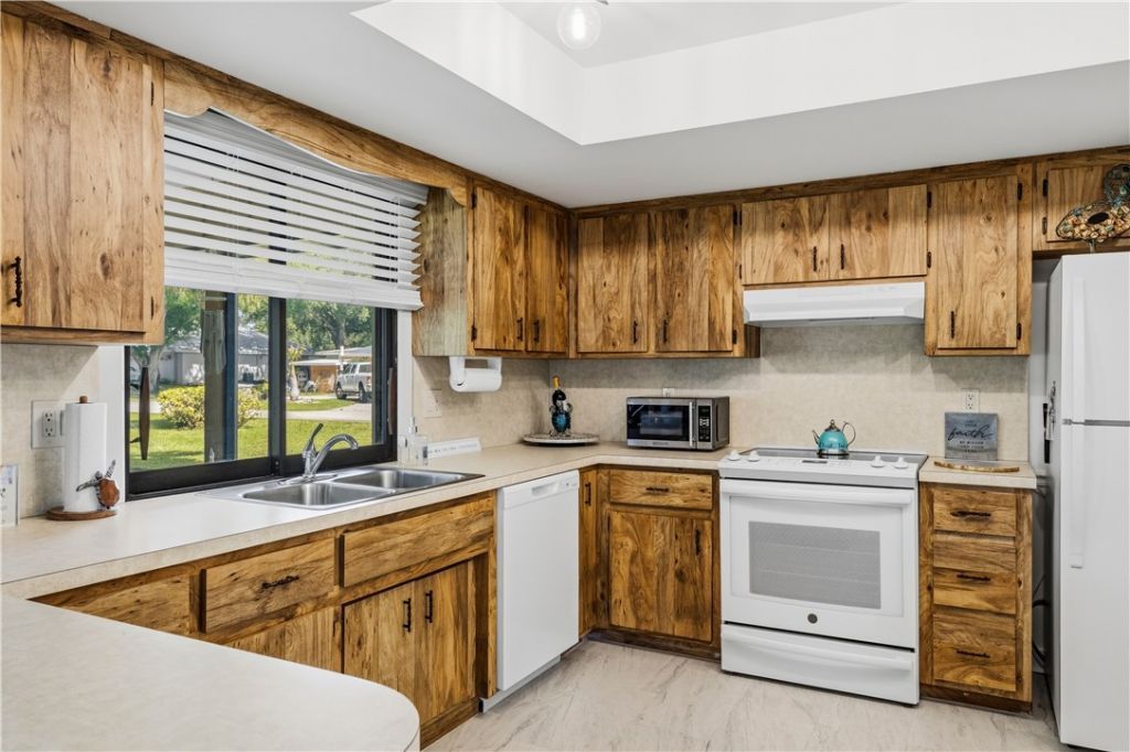 895 20th Avenue, Vero Beach, FL 32960 Photo