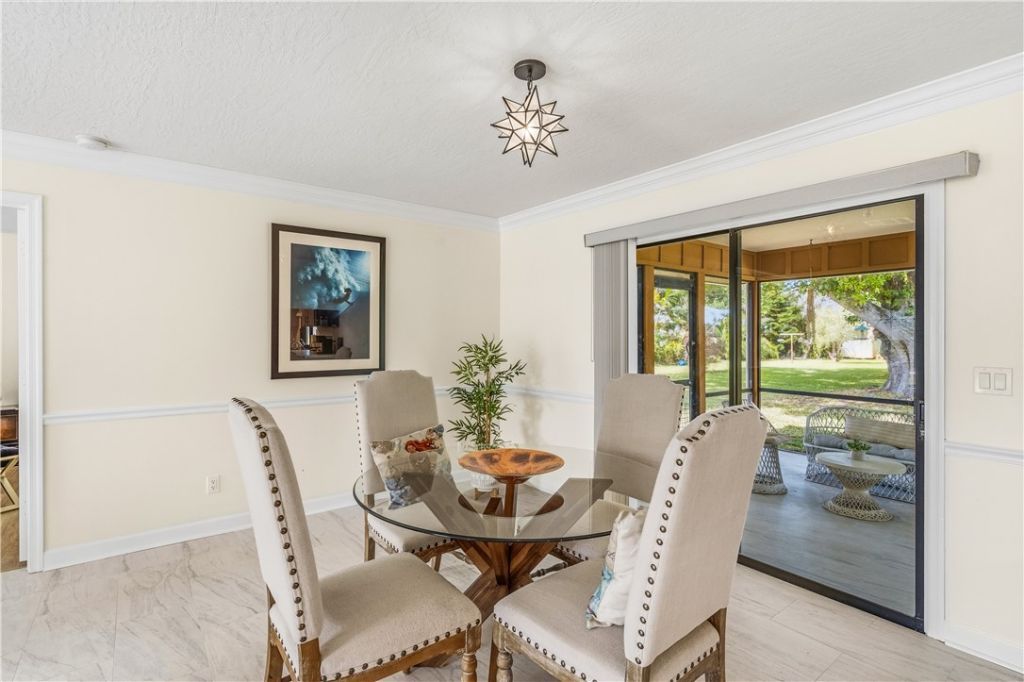 895 20th Avenue, Vero Beach, FL 32960 Photo