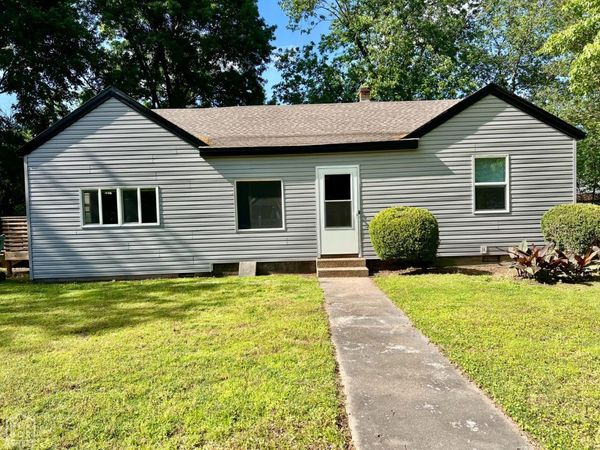 120 E Susan, Manila, AR 72442
