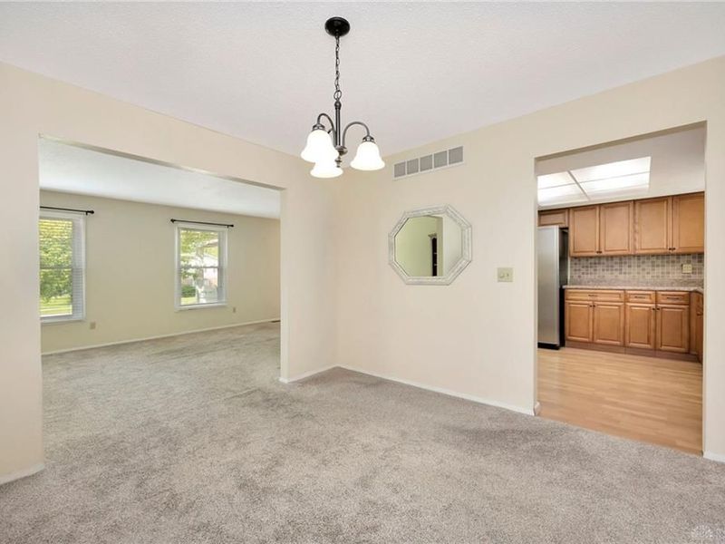 4339 Pennswood Drive, Middletown, OH 45042 Photo 9