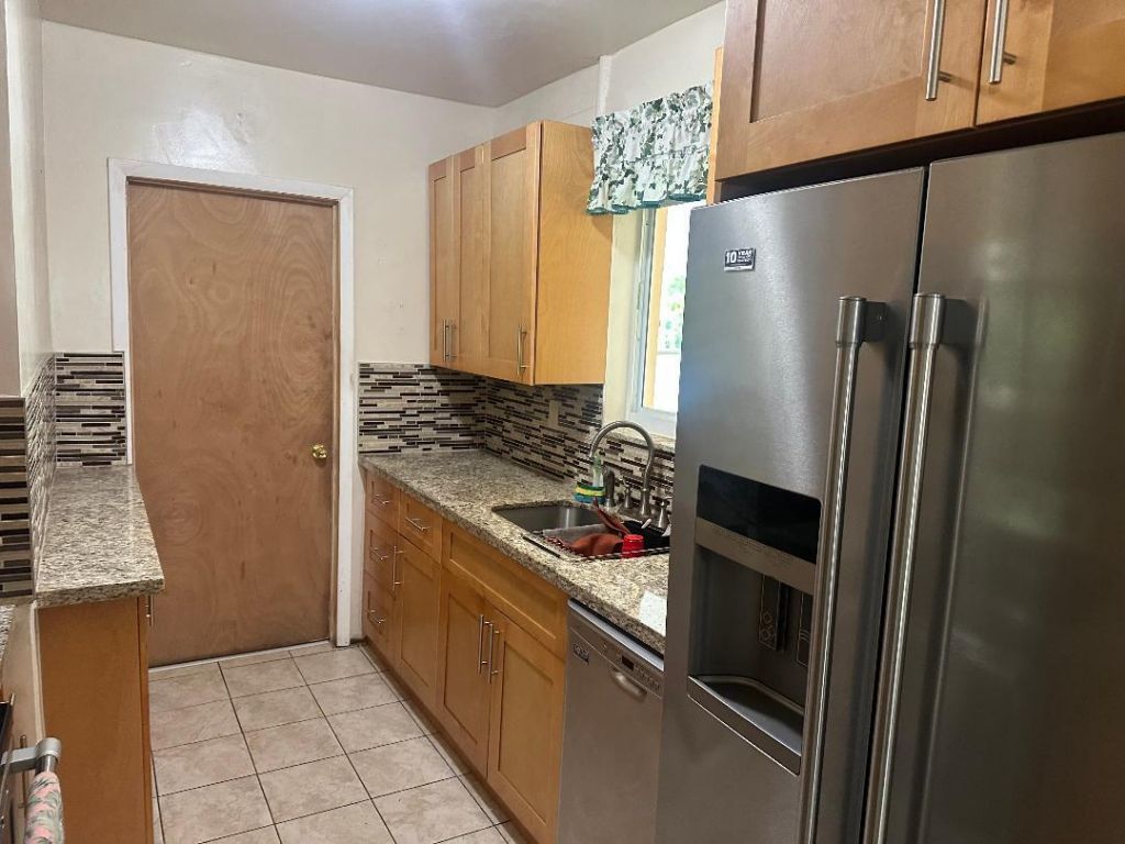 1631 NE 157th Terrace, North Miami Beach, FL 33162 Photo