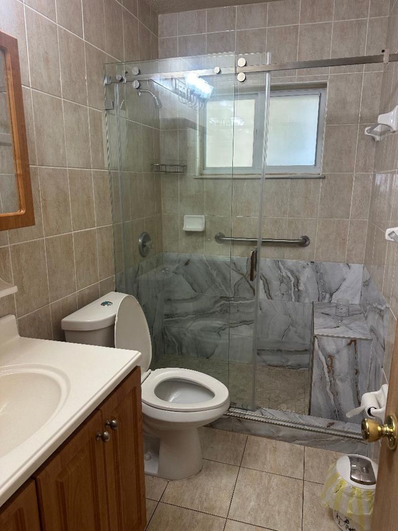 1631 NE 157th Terrace, North Miami Beach, FL 33162 Photo