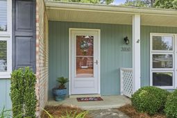 3850 Spruce Dr.  photo 4