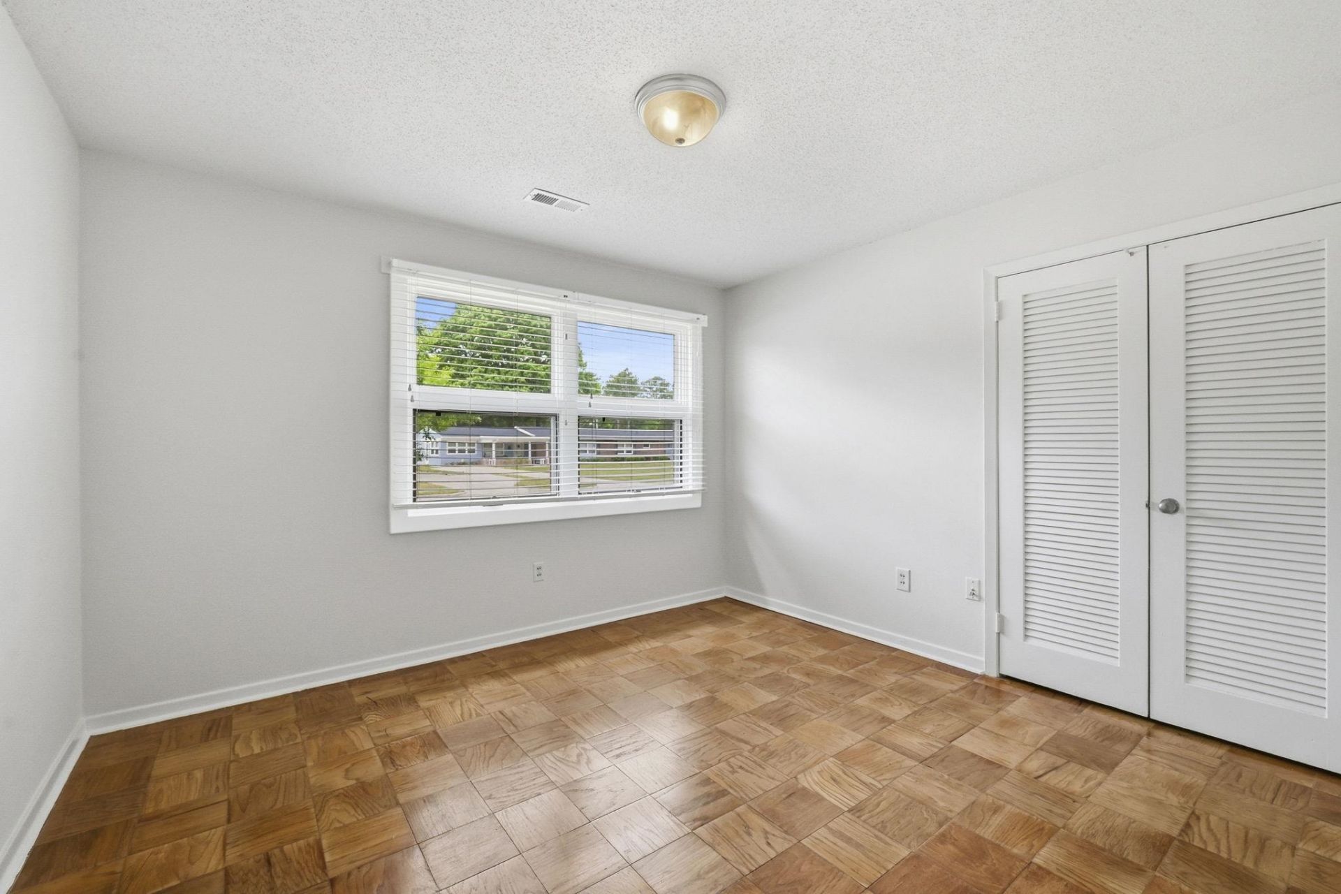 3850 Spruce Dr.  Photo 27