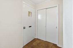 3850 Spruce Dr.  photo 4