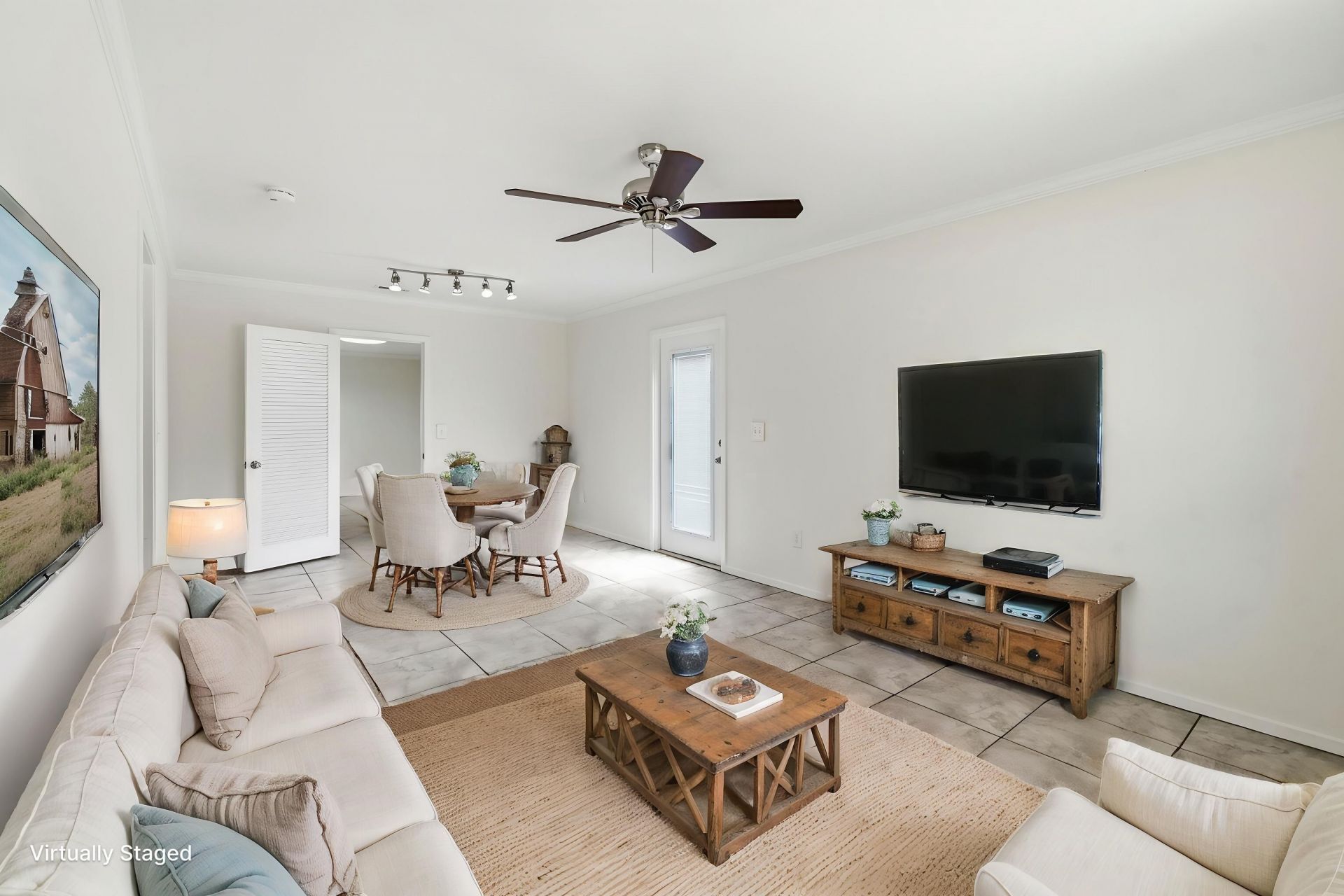 3850 Spruce Dr.  Photo 8