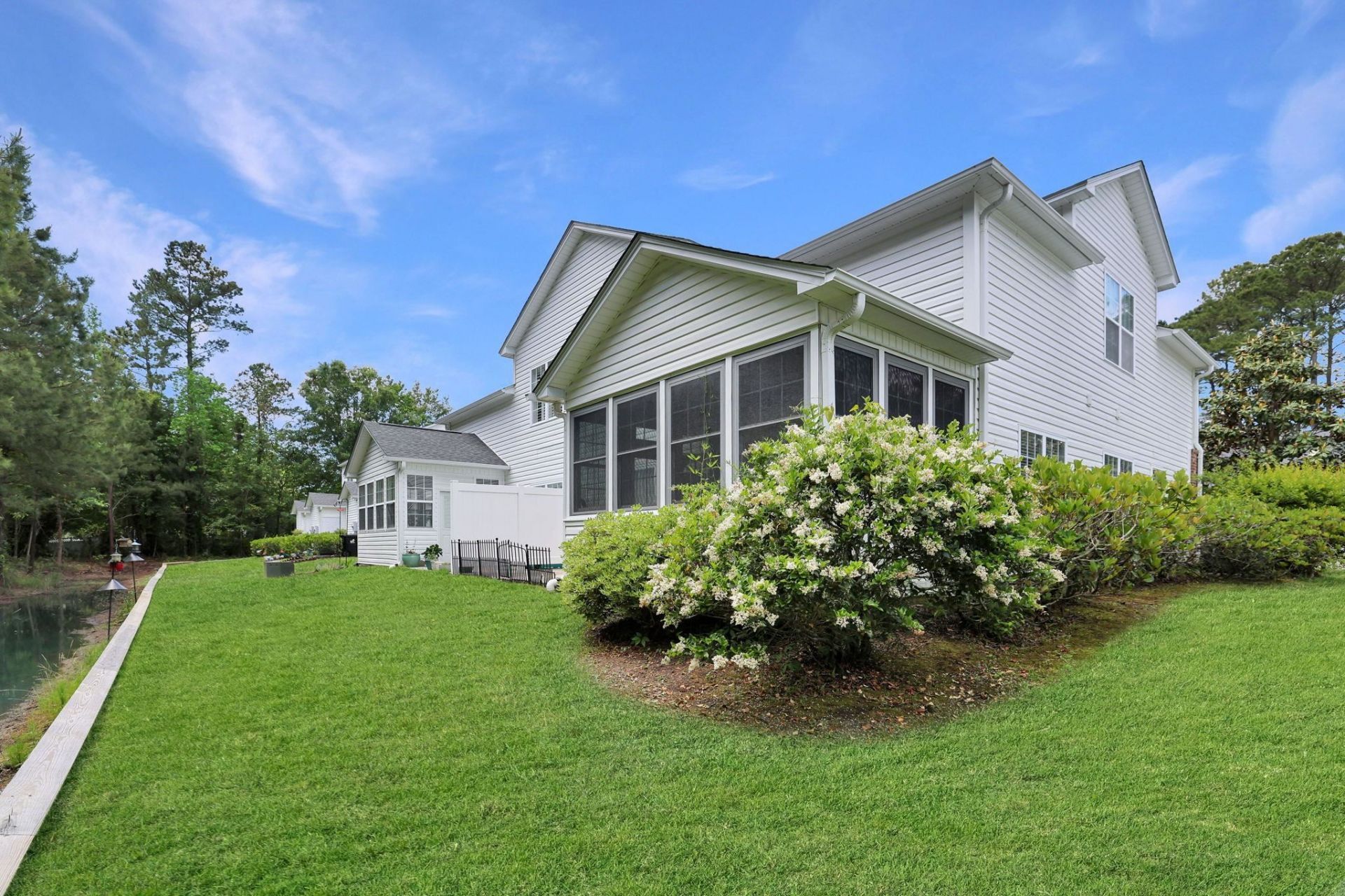 492 Shellbank Dr. Photo 32