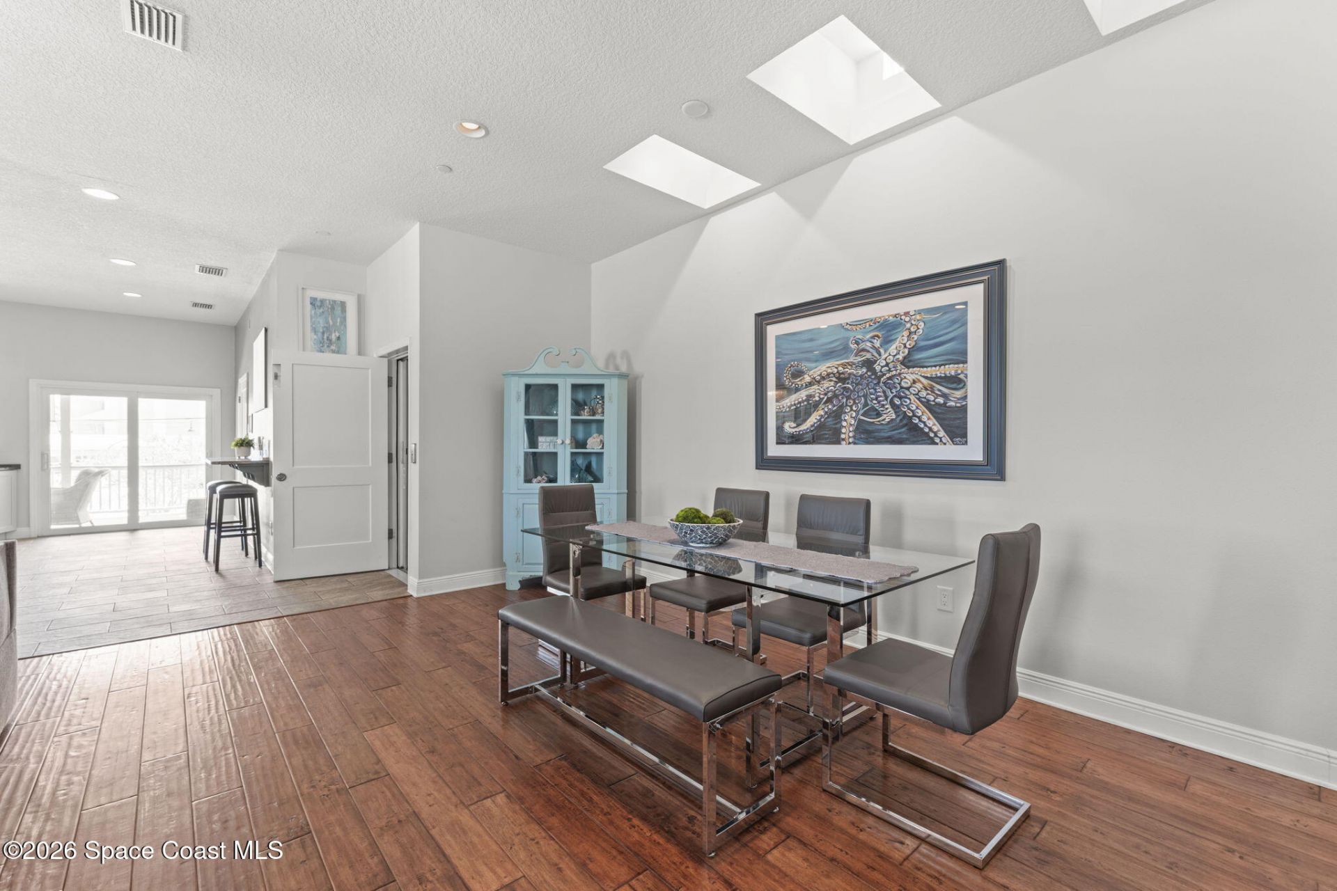 51 N Orlando Avenue, Cocoa Beach, FL 32931 Photo