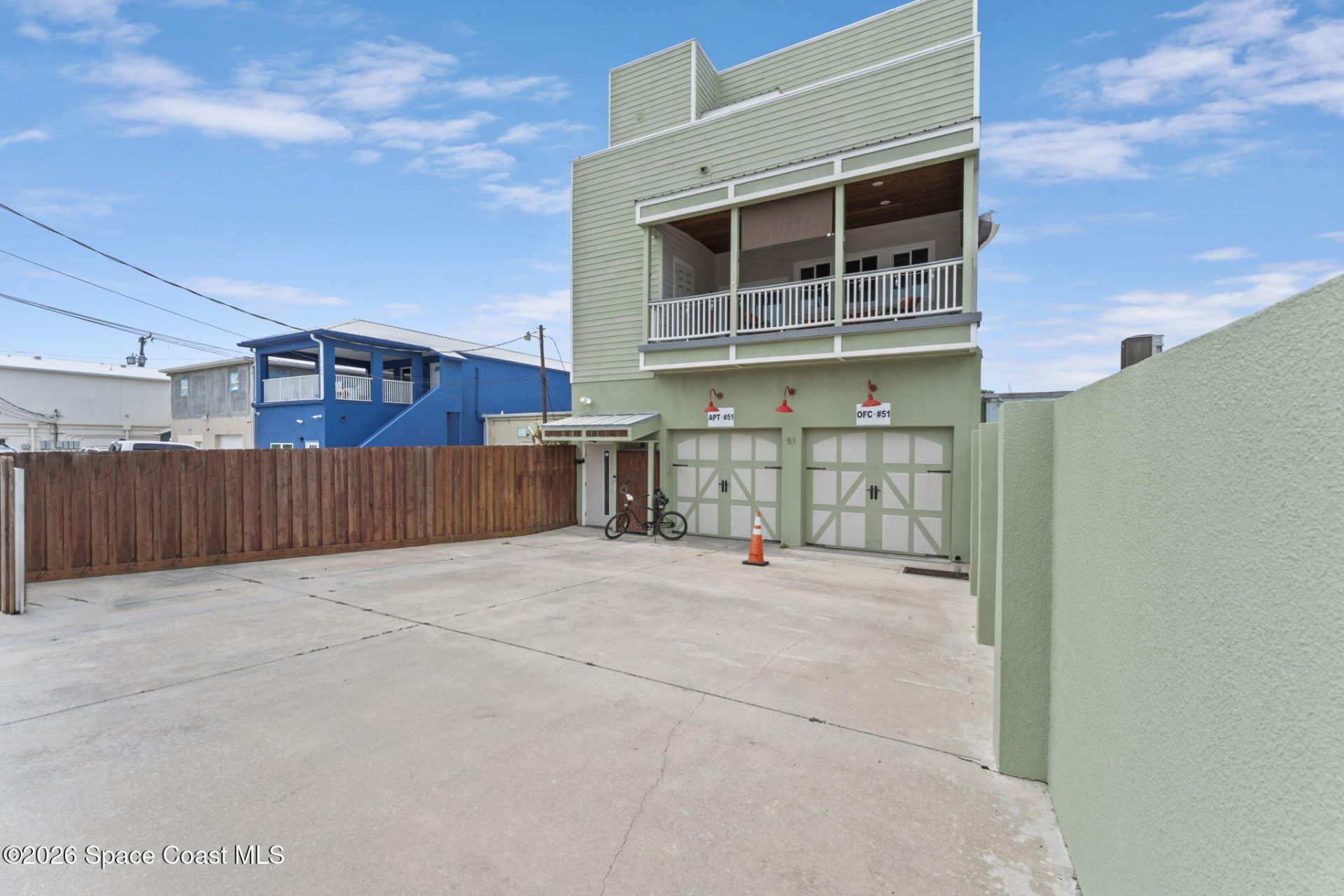 51 N Orlando Avenue, Cocoa Beach, FL 32931 Photo