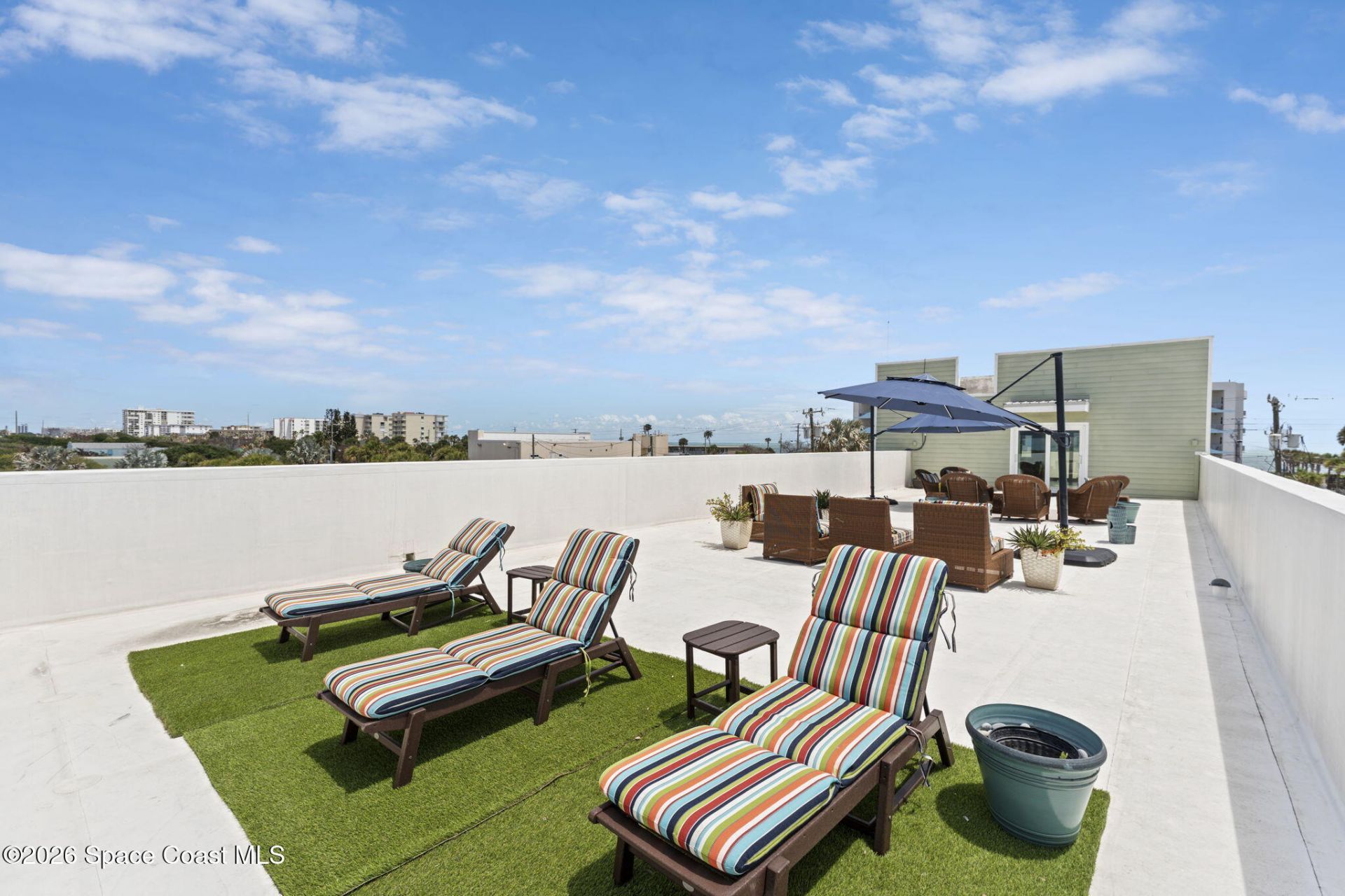 51 N Orlando Avenue, Cocoa Beach, FL 32931 Photo