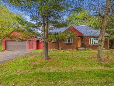 501 Lein Road, Buffalo, NY 14224
