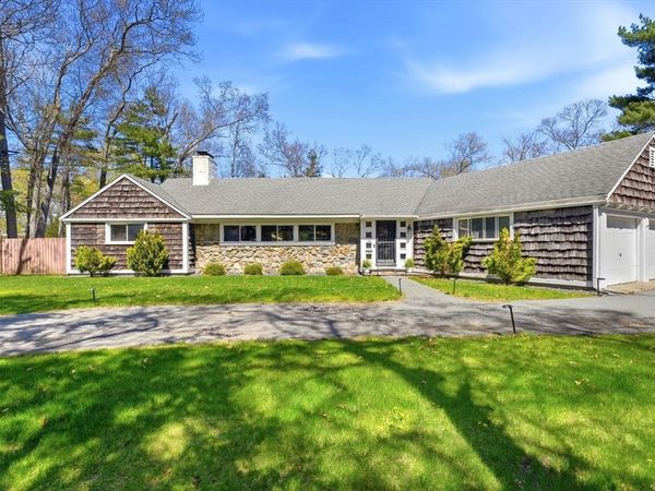 24 Fern Circle, Brockton, MA 02301