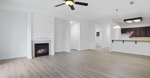 9511 Theresa Cir, Stockton, CA 95209 Photo