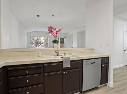9511 Theresa Cir, Stockton, CA 95209 Photo