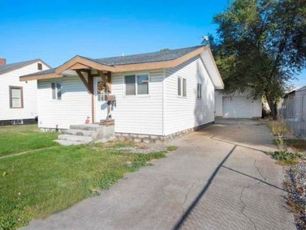 3717 E Pacific Ave, Spokane, WA 99202