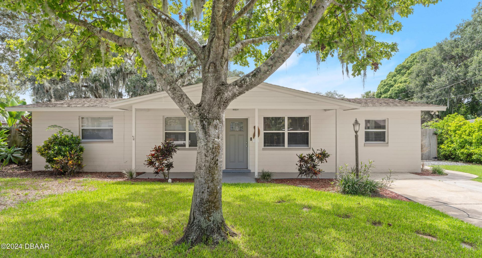 358 S Orchard Street Ormond Beach, FL 