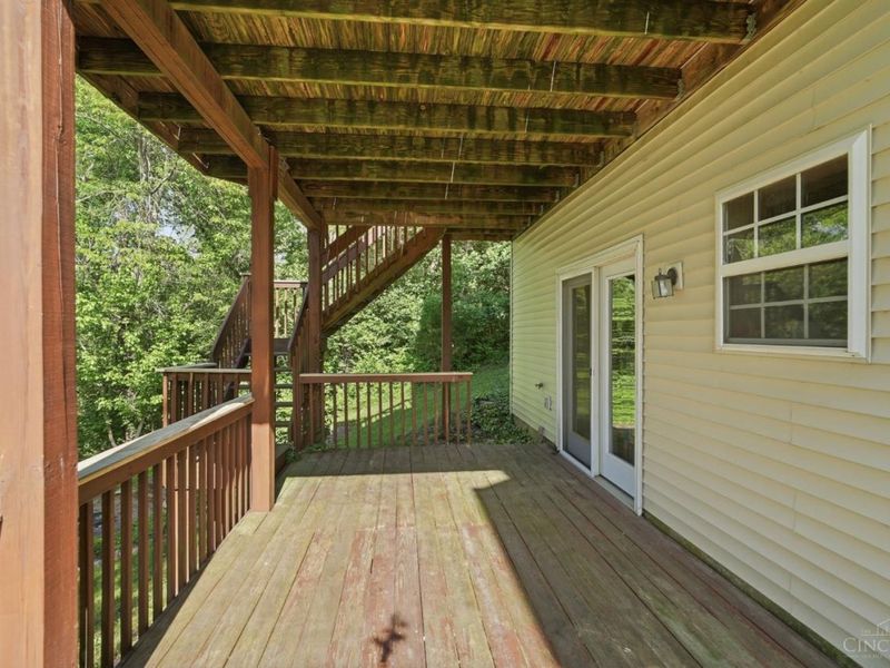 6825 Wesselman Road, Green Township, OH 45248 Photo 23