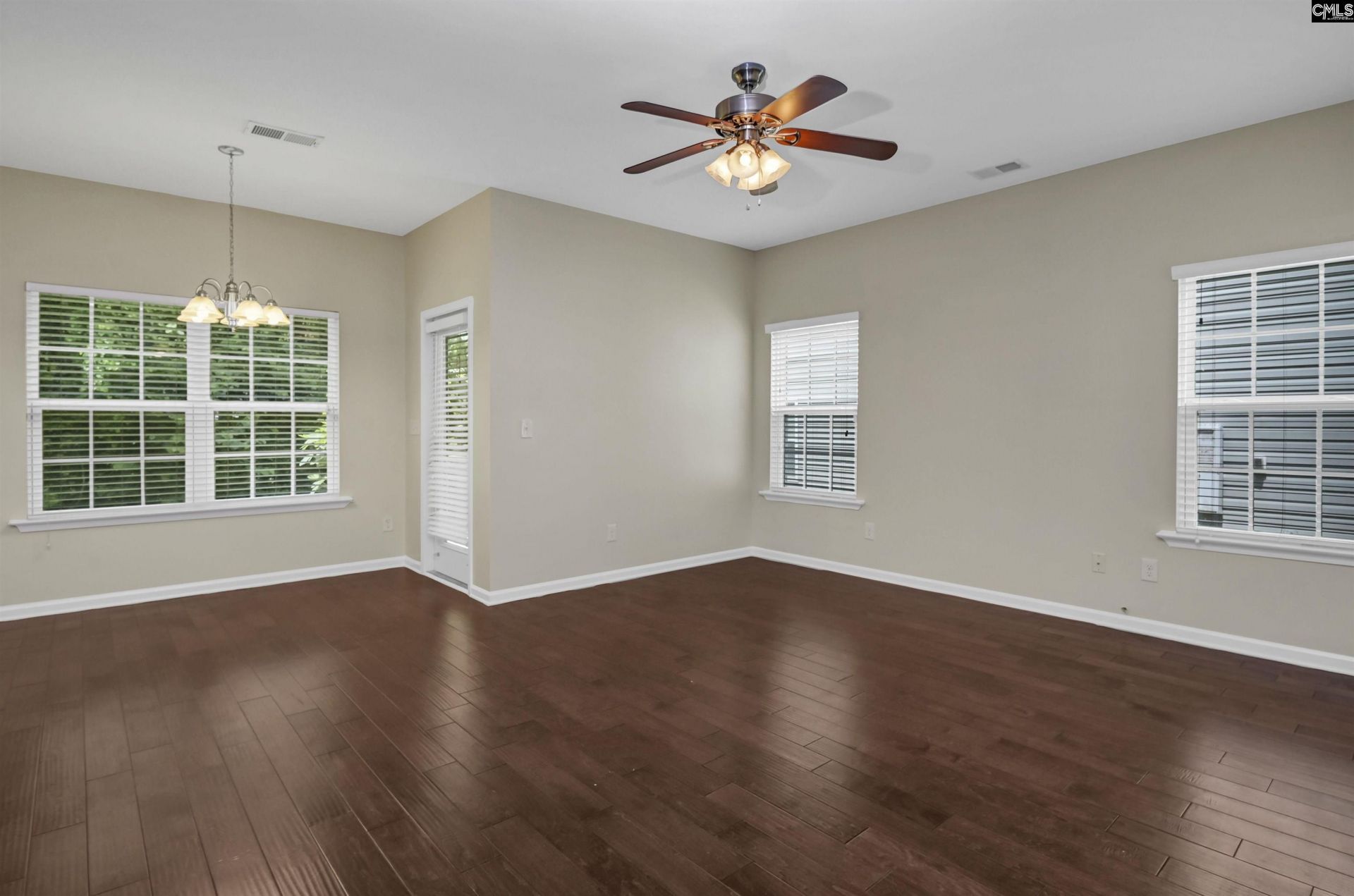 233 Cinnamon Hills Lane  Photo 4