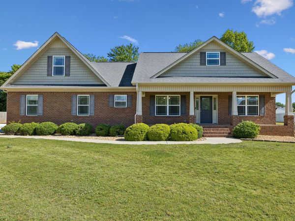 17 Sonoma Dr , Fayetteville, TN 37334