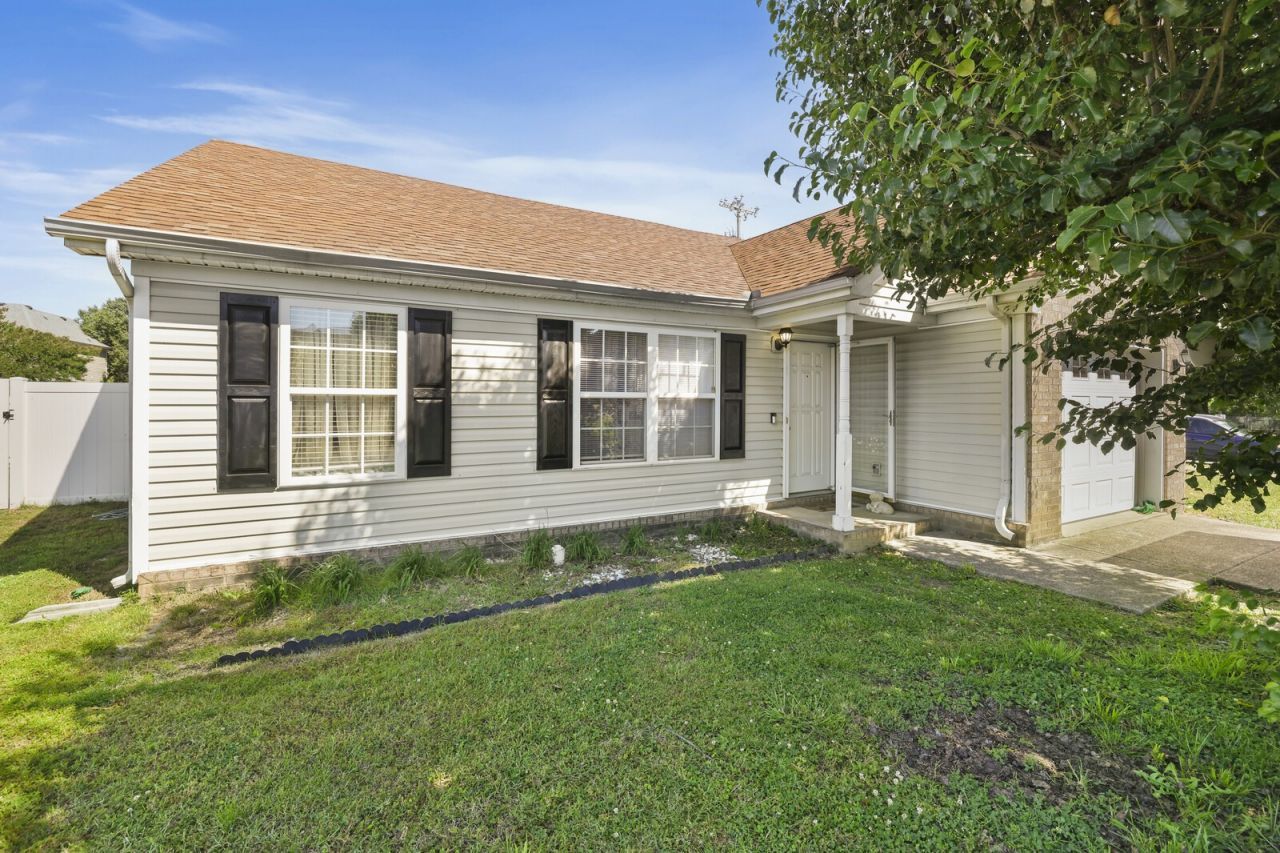 1500 Brookchase Ct, Antioch, TN 37013 Main Photo