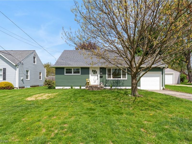 4871 15th Street SW, Canton, OH 44710 Photo 2