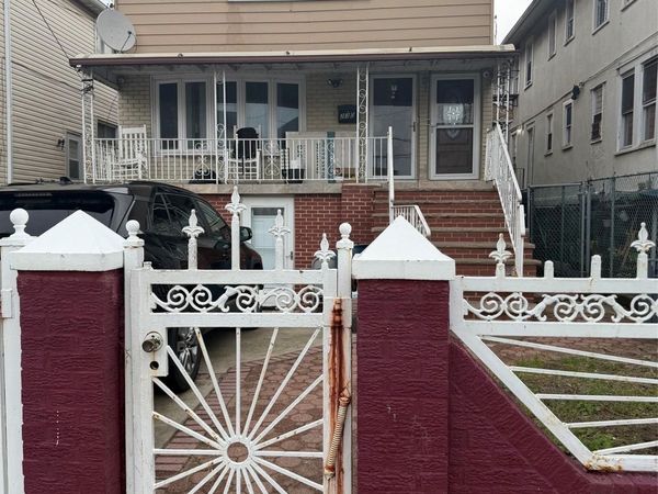 230 Beach 30th Street , Far Rockaway, NY 11691