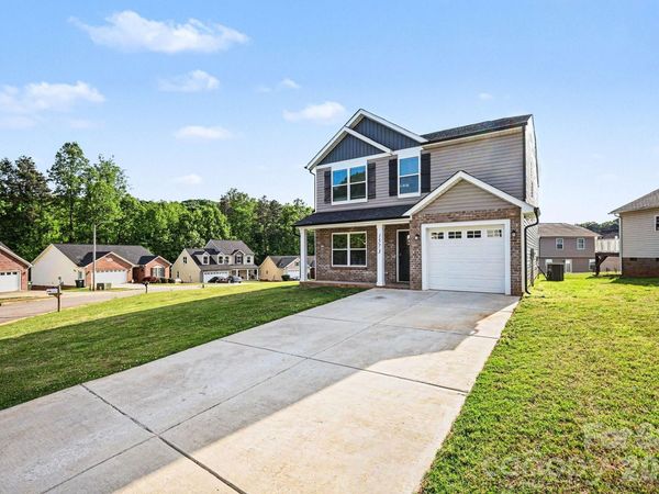 1573 Mayfair Drive , Conover, NC 28613