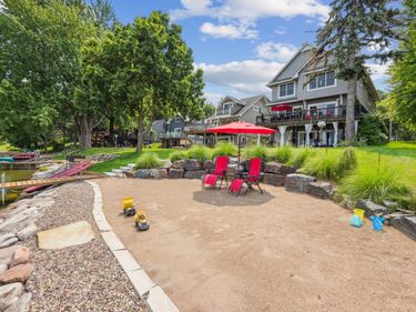 5060 Edgewater Drive, Mound, MN 55364