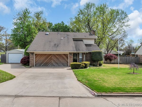 2400 Woodleaf Court , Ardmore, OK 73401