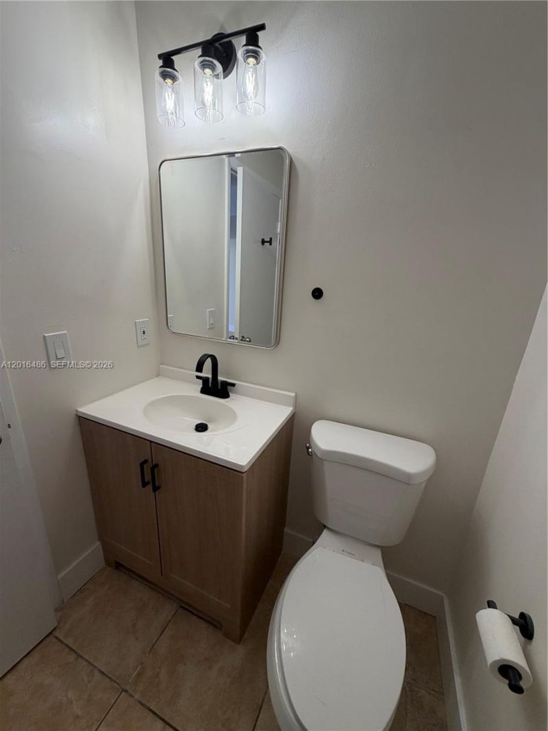 6640 W 24th Ct, Unit 25-106, Hialeah, FL 33016 Photo