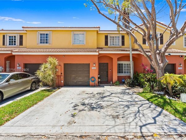 1844 SW 102nd Way , Miramar, FL 33025
