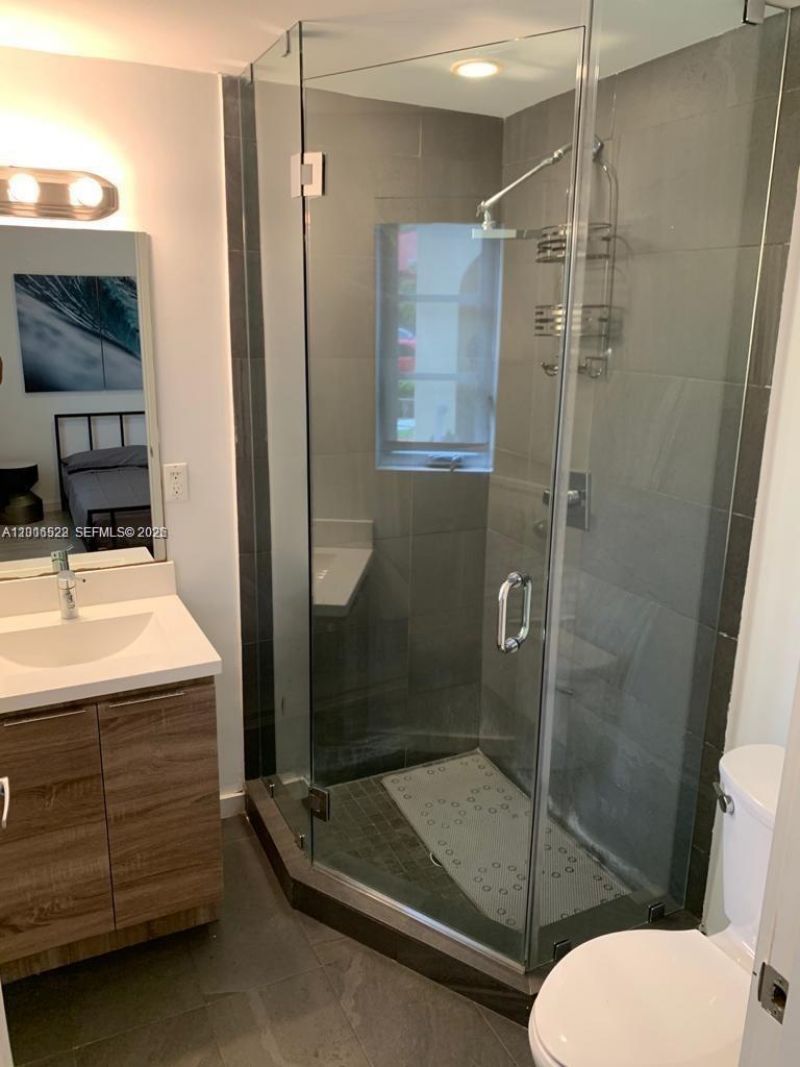1450 Meridian Ave , Unit 105, Miami Beach, FL 33139 Photo