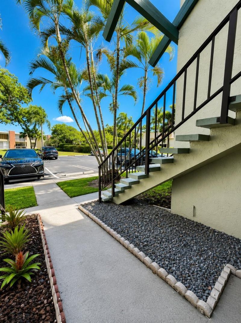 7396 NW 18th St , Unit 101, Margate, FL 33063 Photo