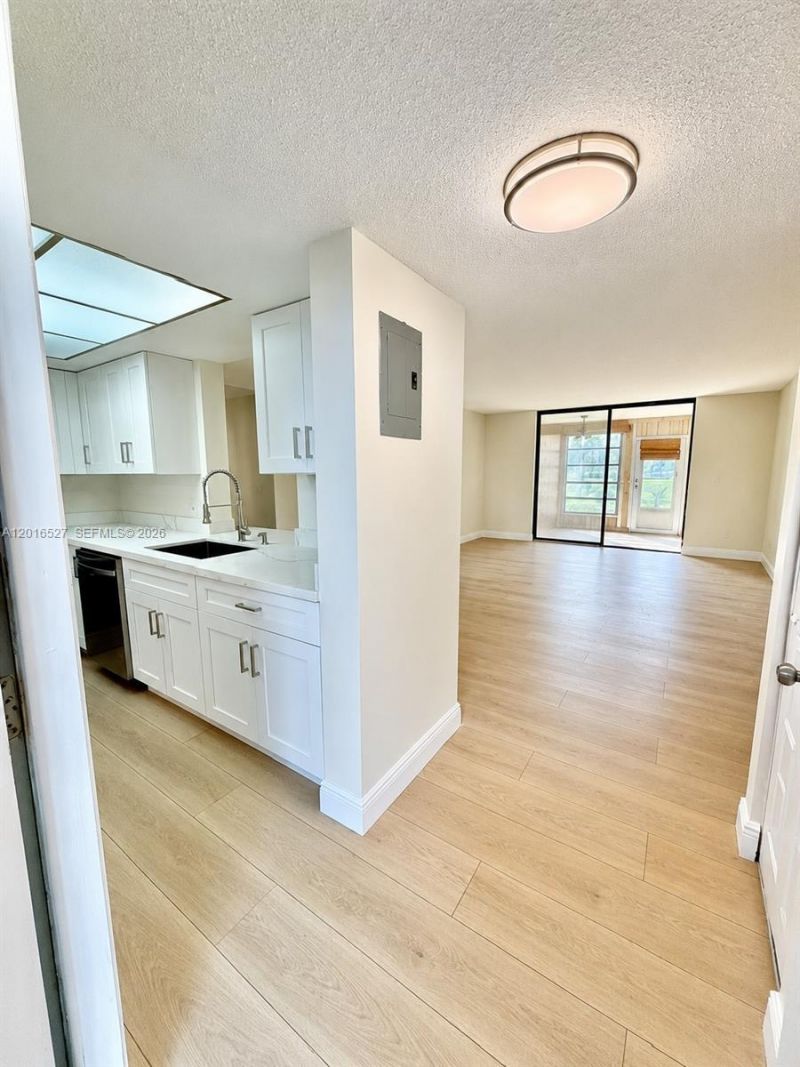 7396 NW 18th St , Unit 101, Margate, FL 33063 Photo