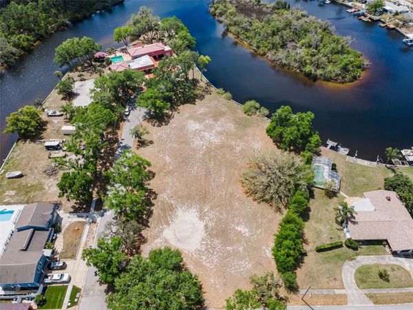 FLOTILLA , HOLIDAY, FL 34690