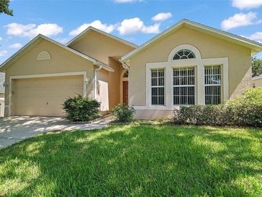 EUSTIS, FL 32726