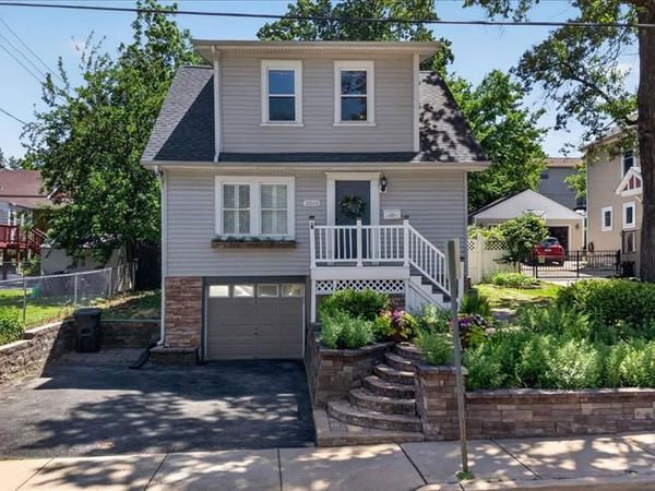 2510 Oakland Avenue, St Louis, MO 63143