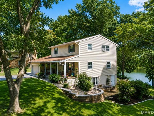 12 Del Mar Court, Taylorville, IL 62568