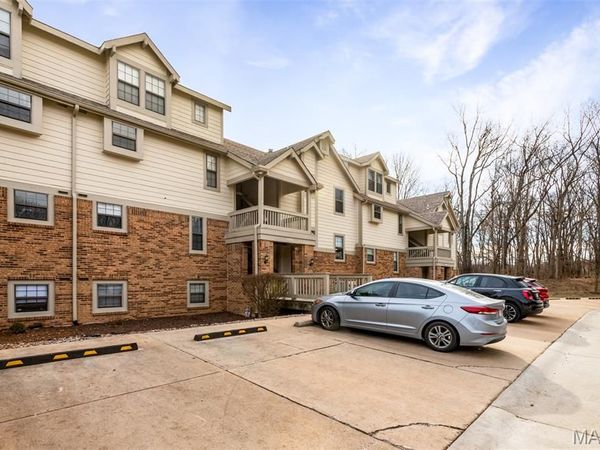 12975 Bryce Canyon Drive , Unit F, Maryland Heights, MO 63043
