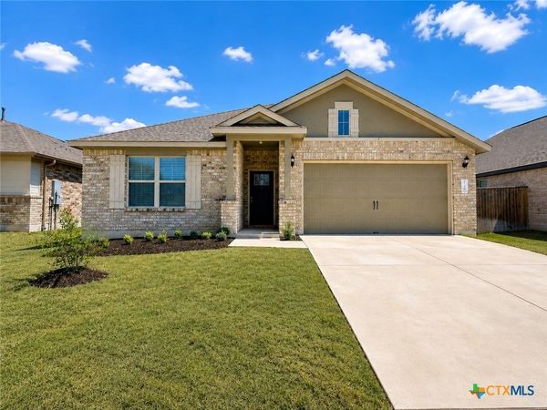 132 Periwinkle Lane, Bastrop, TX 78602
