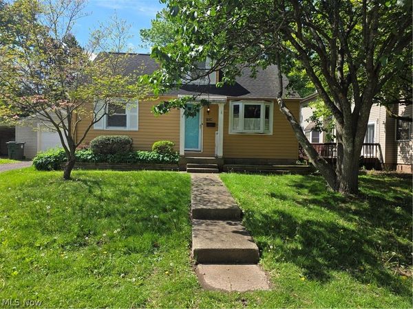 1528 40th Street NW, Canton, OH 44709