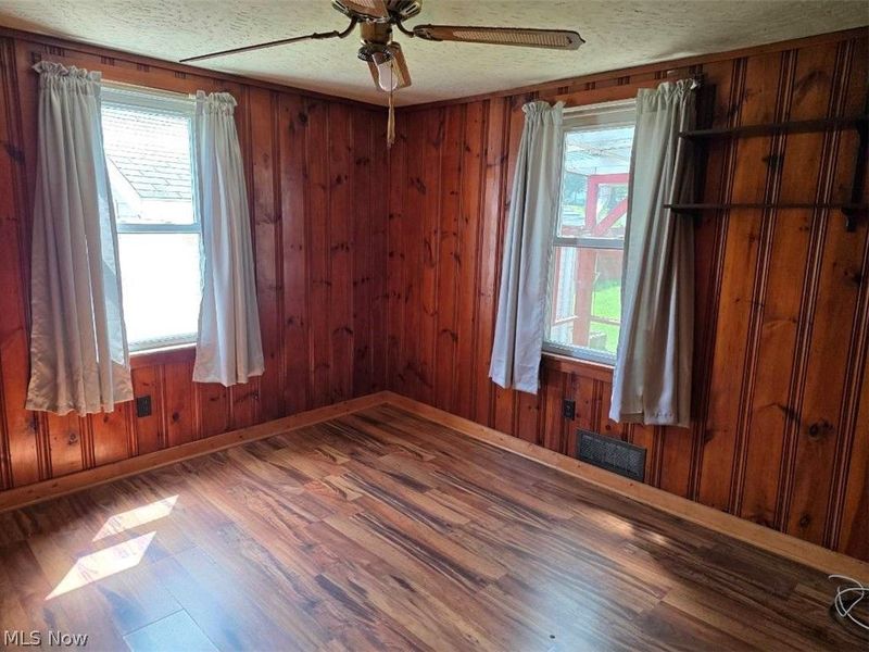 1528 40th Street NW, Canton, OH 44709 Photo 5