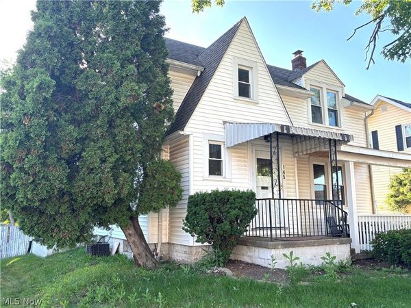 145 S Vine Street, Columbiana, OH 44408