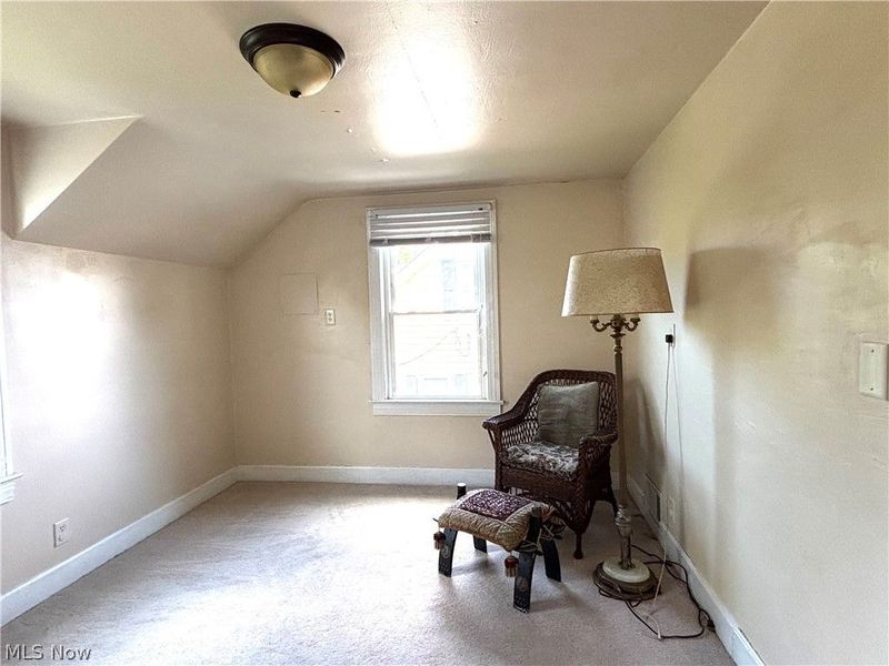 145 S Vine Street, Columbiana, OH 44408 Photo 17