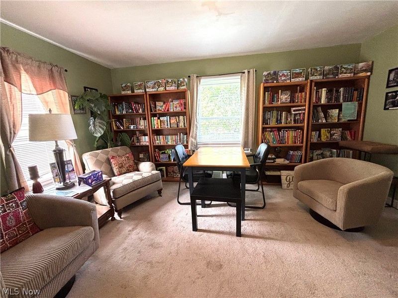 145 S Vine Street, Columbiana, OH 44408 Photo 8
