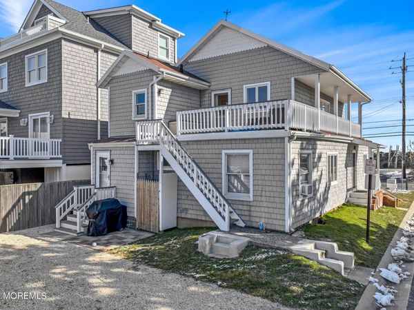 556 Ocean Avenue, Sea Bright, NJ 07760