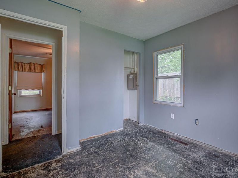 1050 Garnoa Drive, Springfield Twp., OH 45231 Photo 15